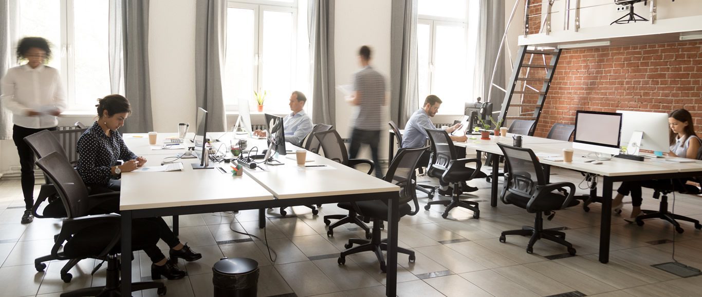Best enterprise hot desking solutions